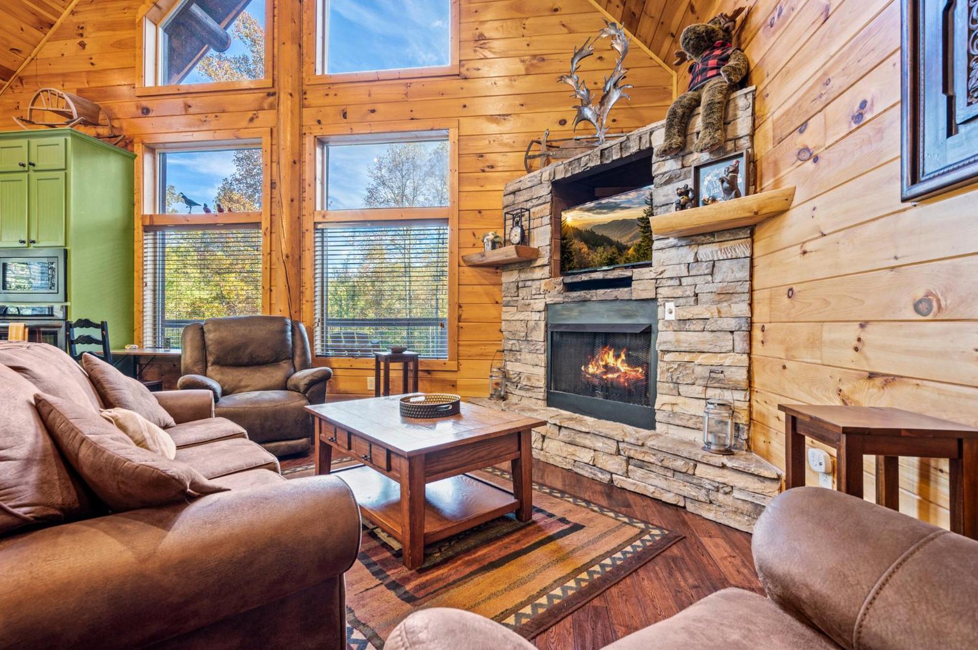 Relaxation Retreat - Pickleball Cabin - Wi-Fi, Fire Pit With Bar, Ev, Game Room, Hot Tub, Pool Access - Mins To Pf Севьервилл Экстерьер фото