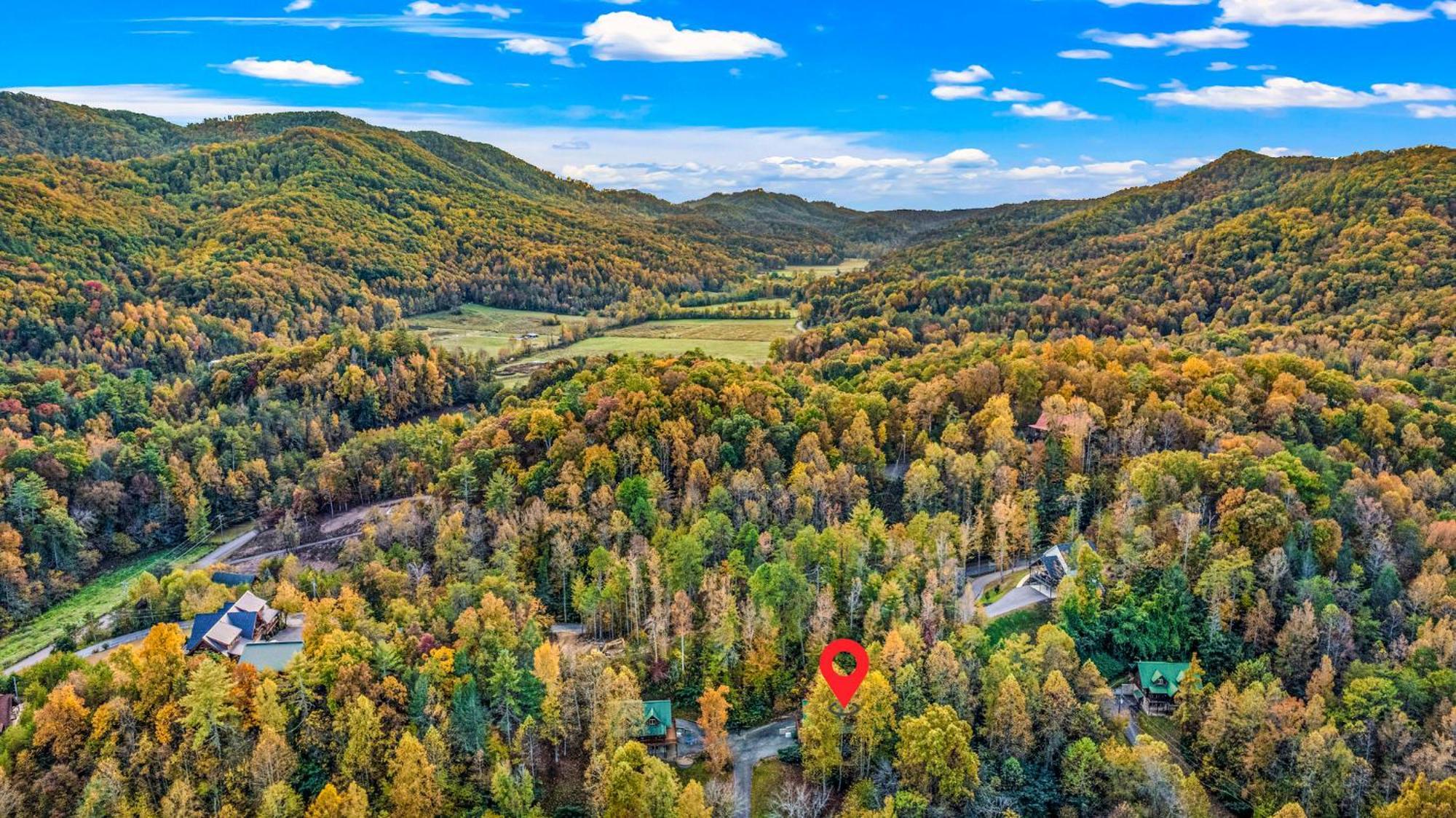 Relaxation Retreat - Pickleball Cabin - Wi-Fi, Fire Pit With Bar, Ev, Game Room, Hot Tub, Pool Access - Mins To Pf Севьервилл Экстерьер фото