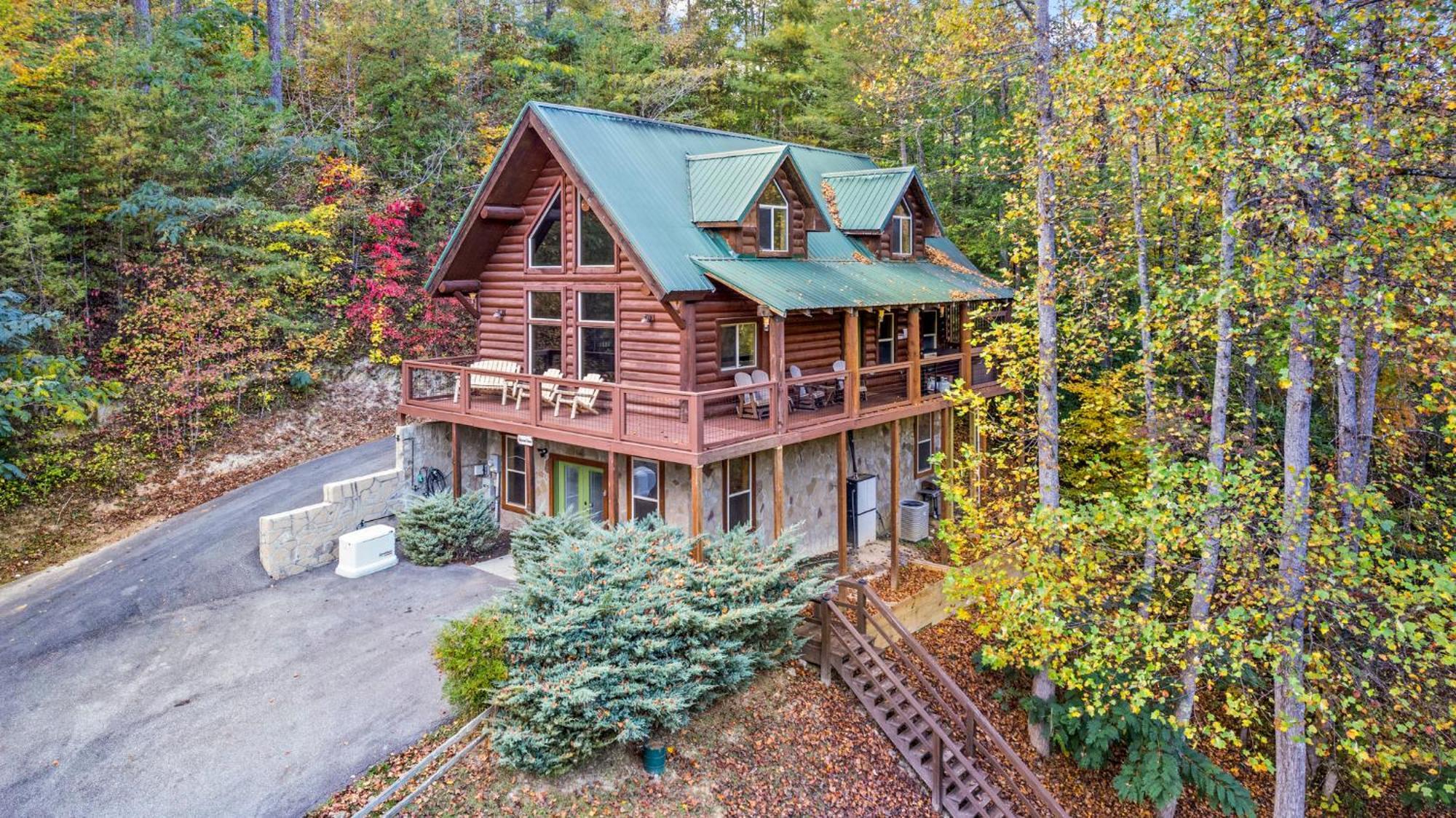 Relaxation Retreat - Pickleball Cabin - Wi-Fi, Fire Pit With Bar, Ev, Game Room, Hot Tub, Pool Access - Mins To Pf Севьервилл Экстерьер фото